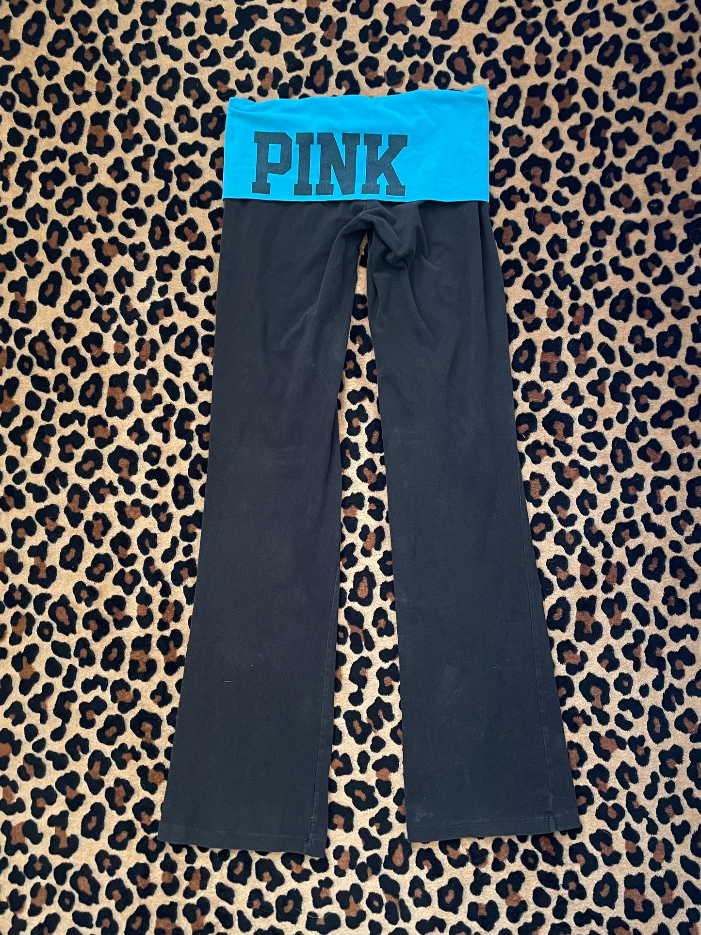 VS Pink foldover flare leggings