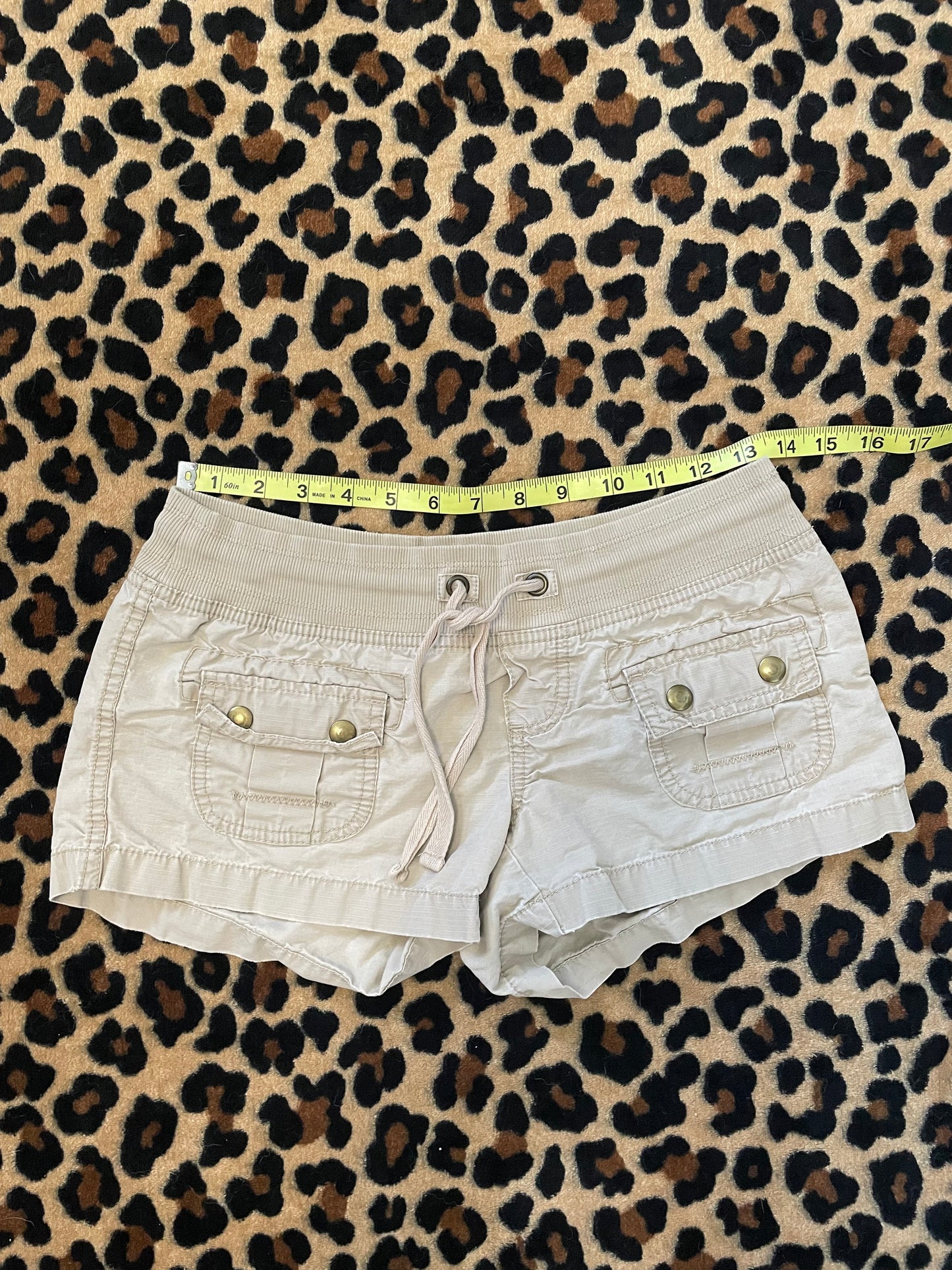 old navy cargo lowrise mini shorts