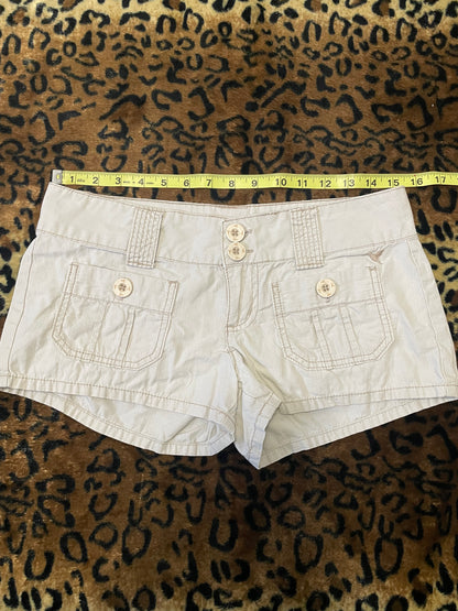 lowrise pocket mini shorts
