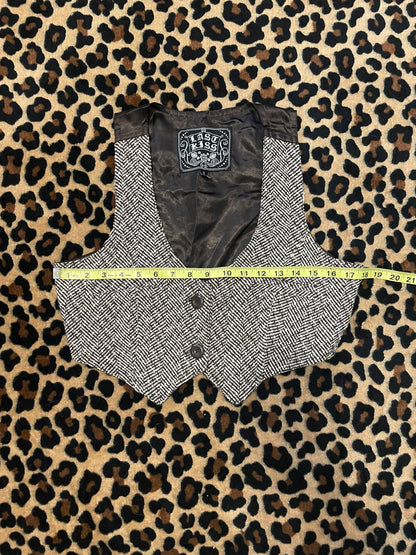 last kiss mini vest