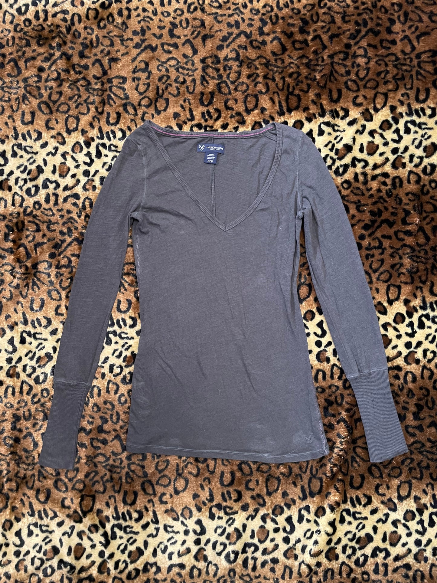 american eagle longsleeve