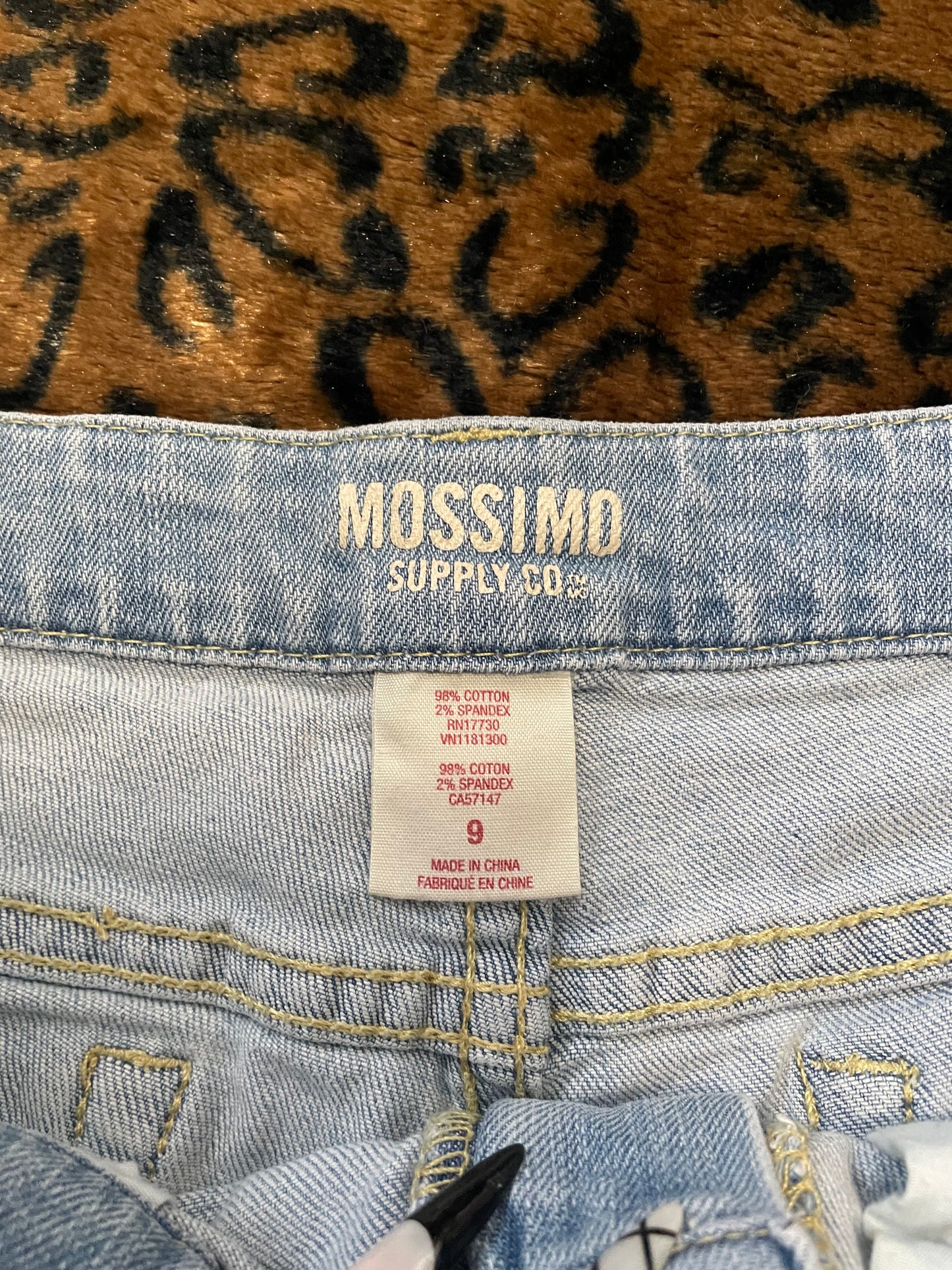 mossimo lowrise mini shorts